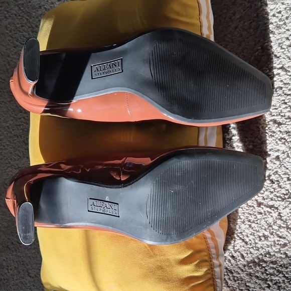 Alfani Step N' Flex Women's Tarah Square-Toe Pumps - Picture 2 of 5